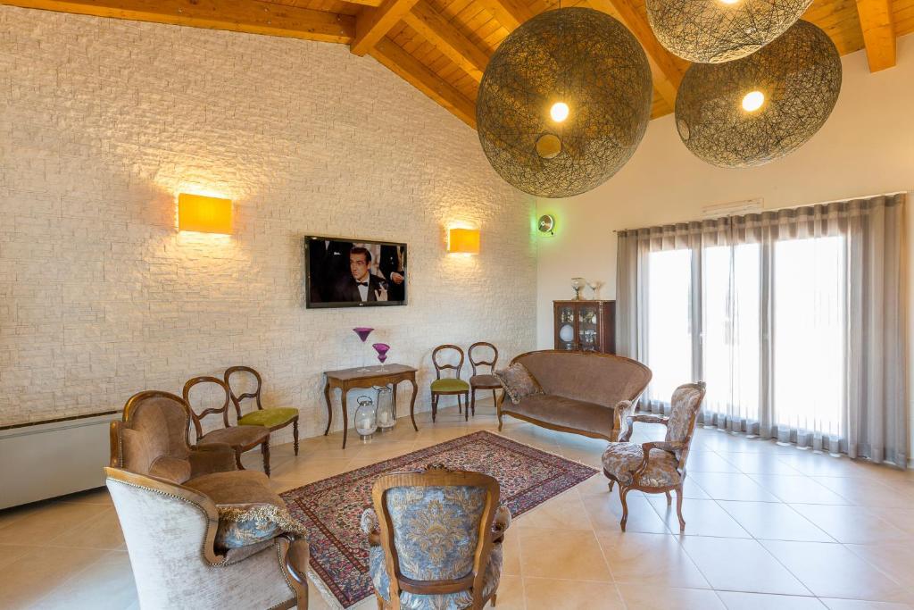 Casale Santa Maria Country House Mosciano SantʼAngelo Екстериор снимка