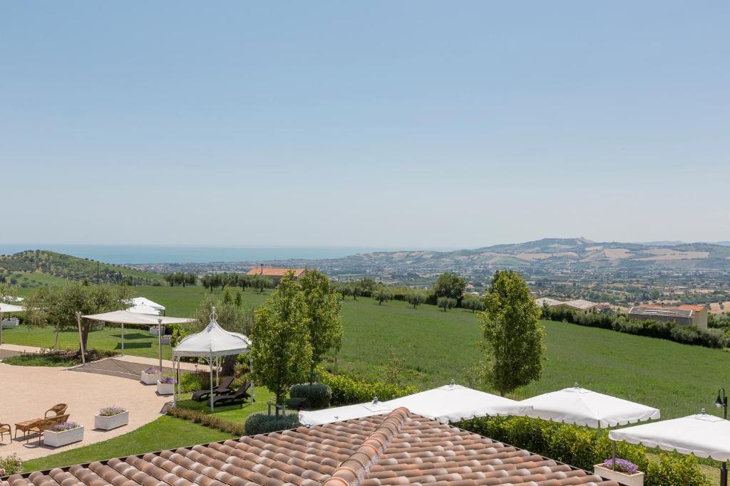 Casale Santa Maria Country House Mosciano SantʼAngelo Екстериор снимка